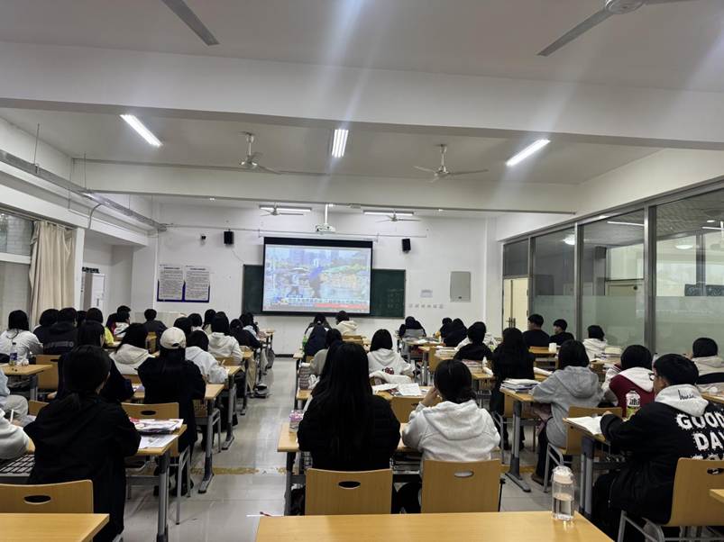 76d69cf869387f60d2fae7fd04c6304